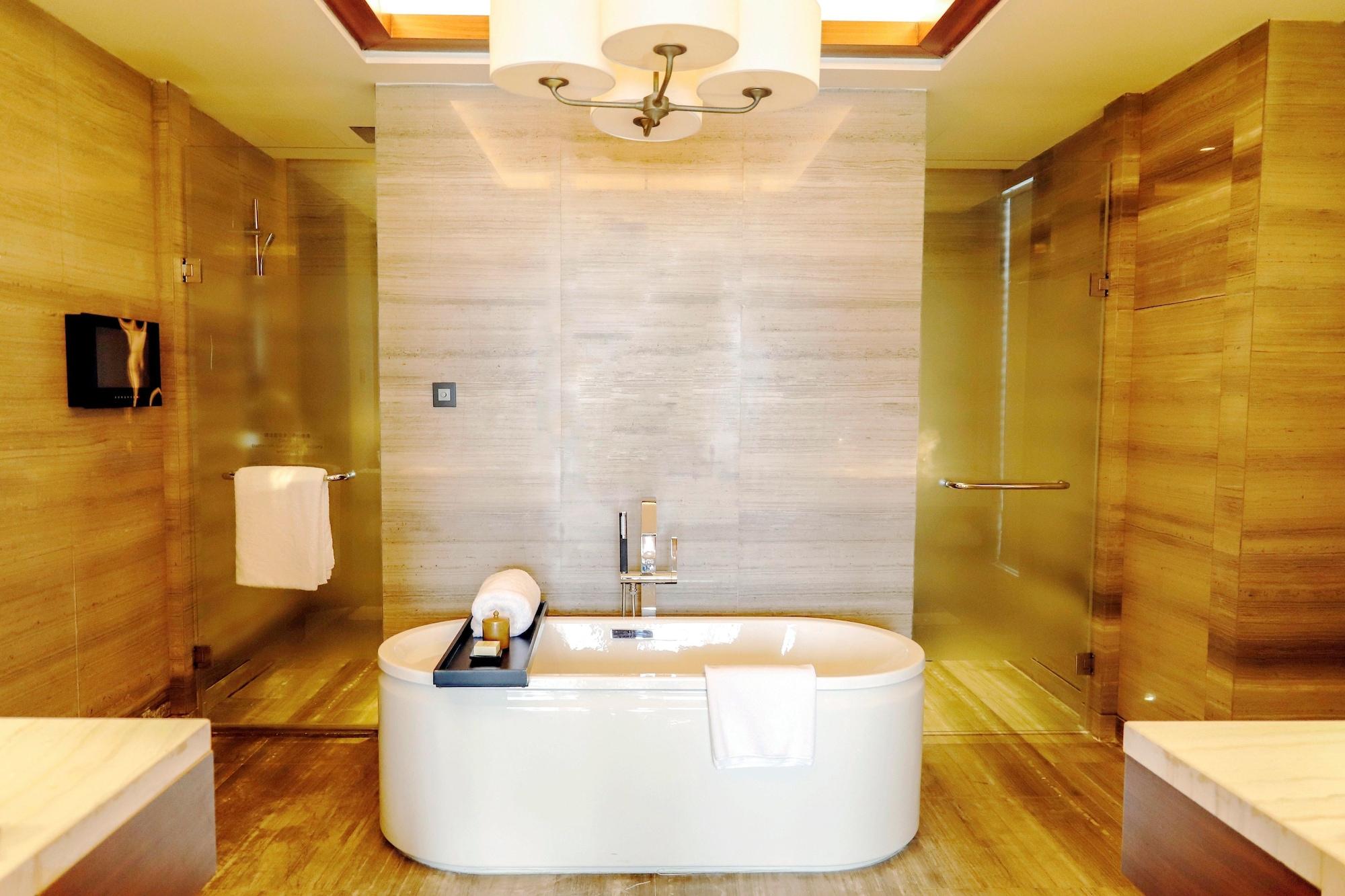 Hyatt Regency Hotel