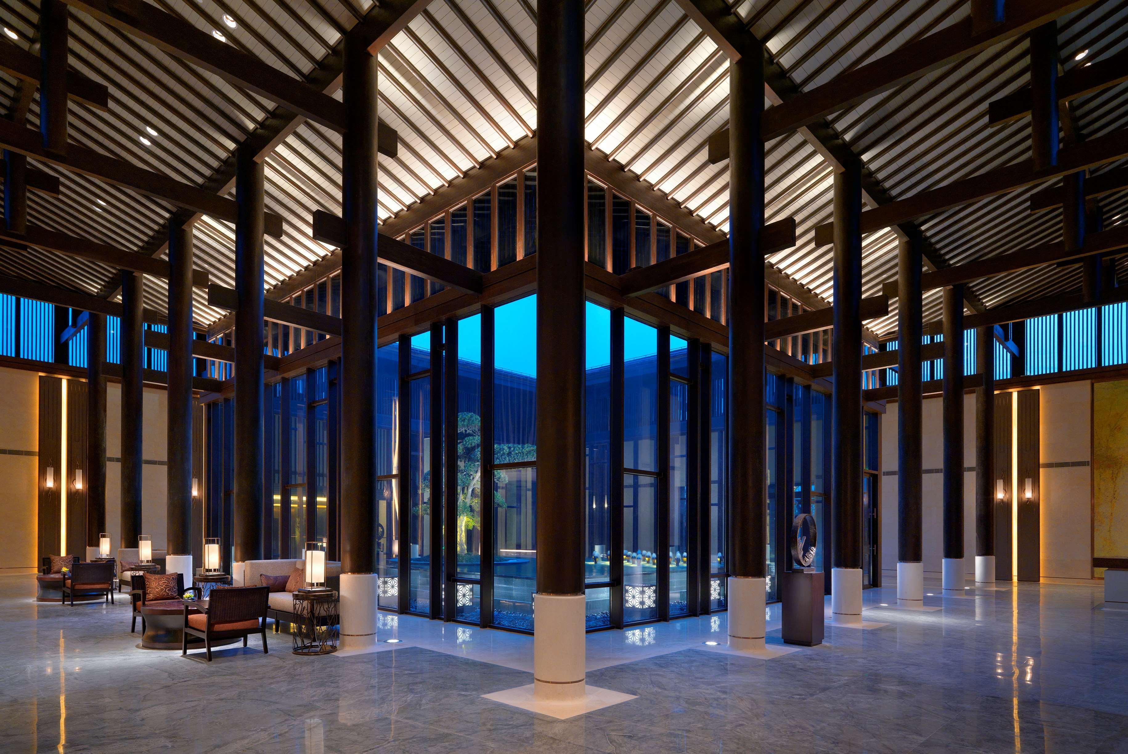 Hyatt Regency 5*